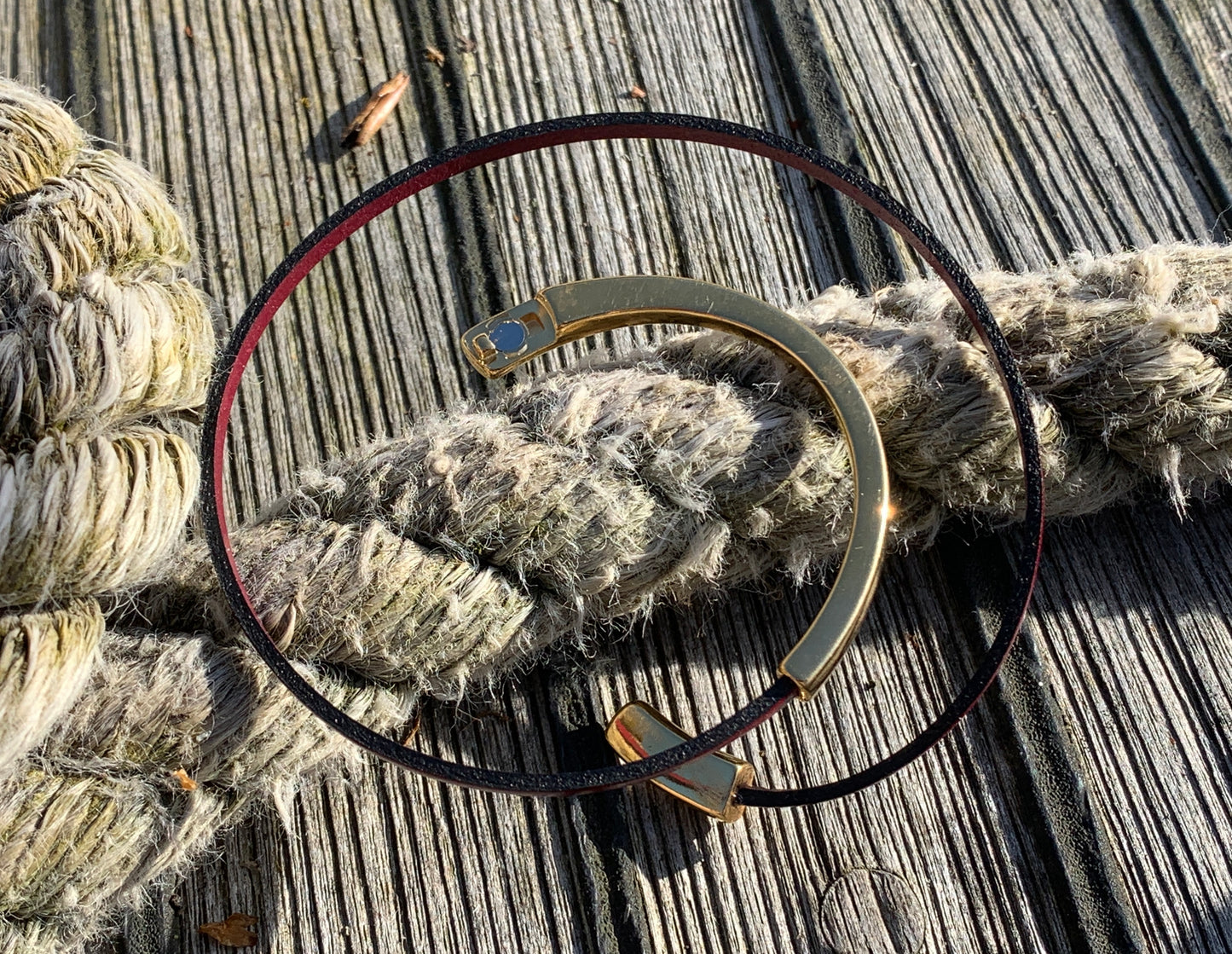 SPLIT CUFF 3mm FLAT (Double loop)