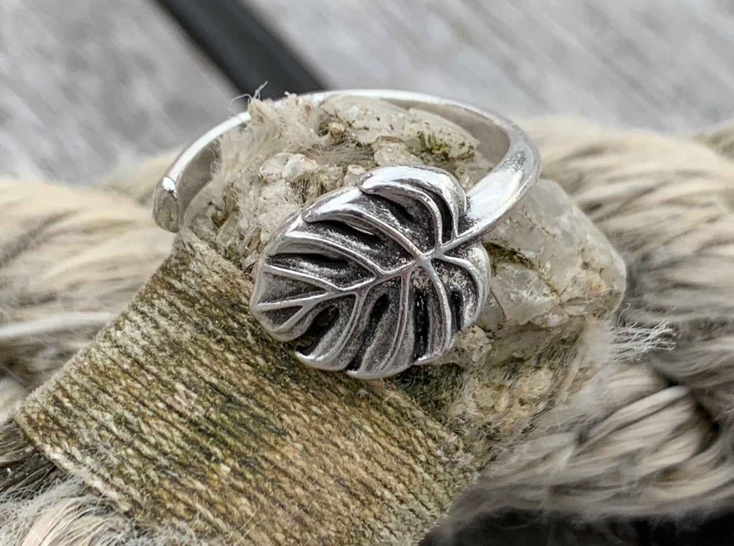 Leaf Ring