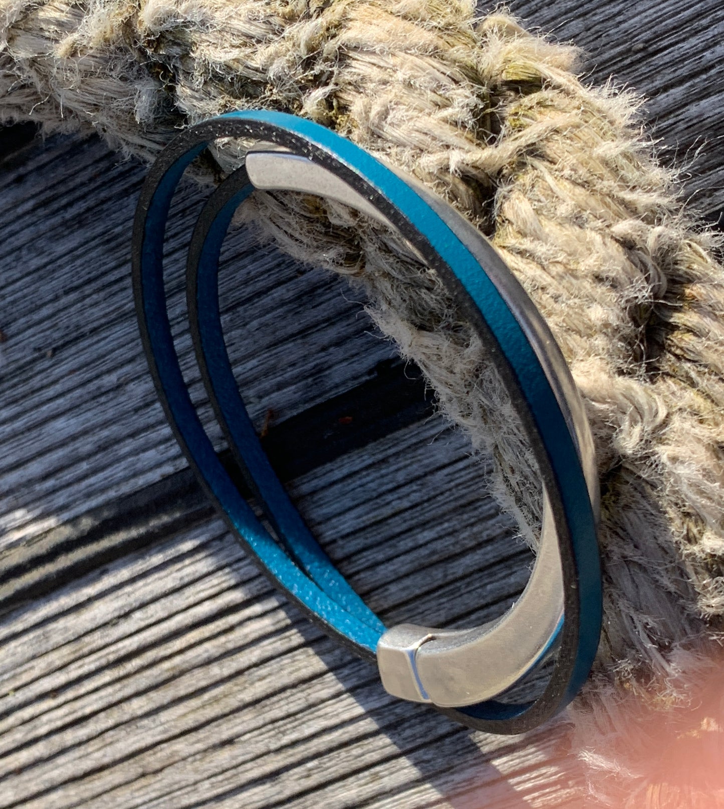 SPLIT CUFF 3mm FLAT (Double loop)