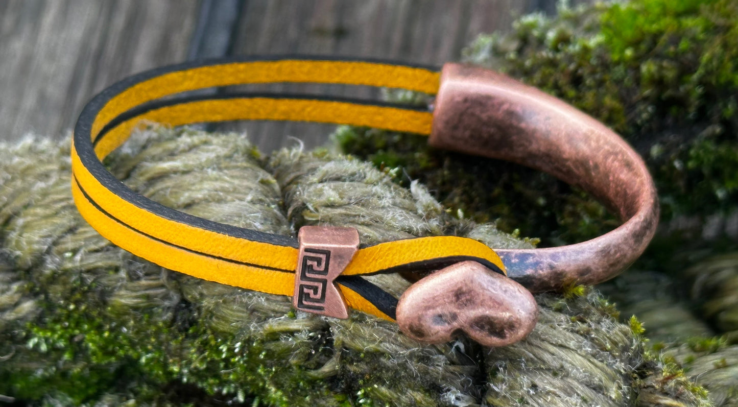 Half Heart (3mm Flat Leather)