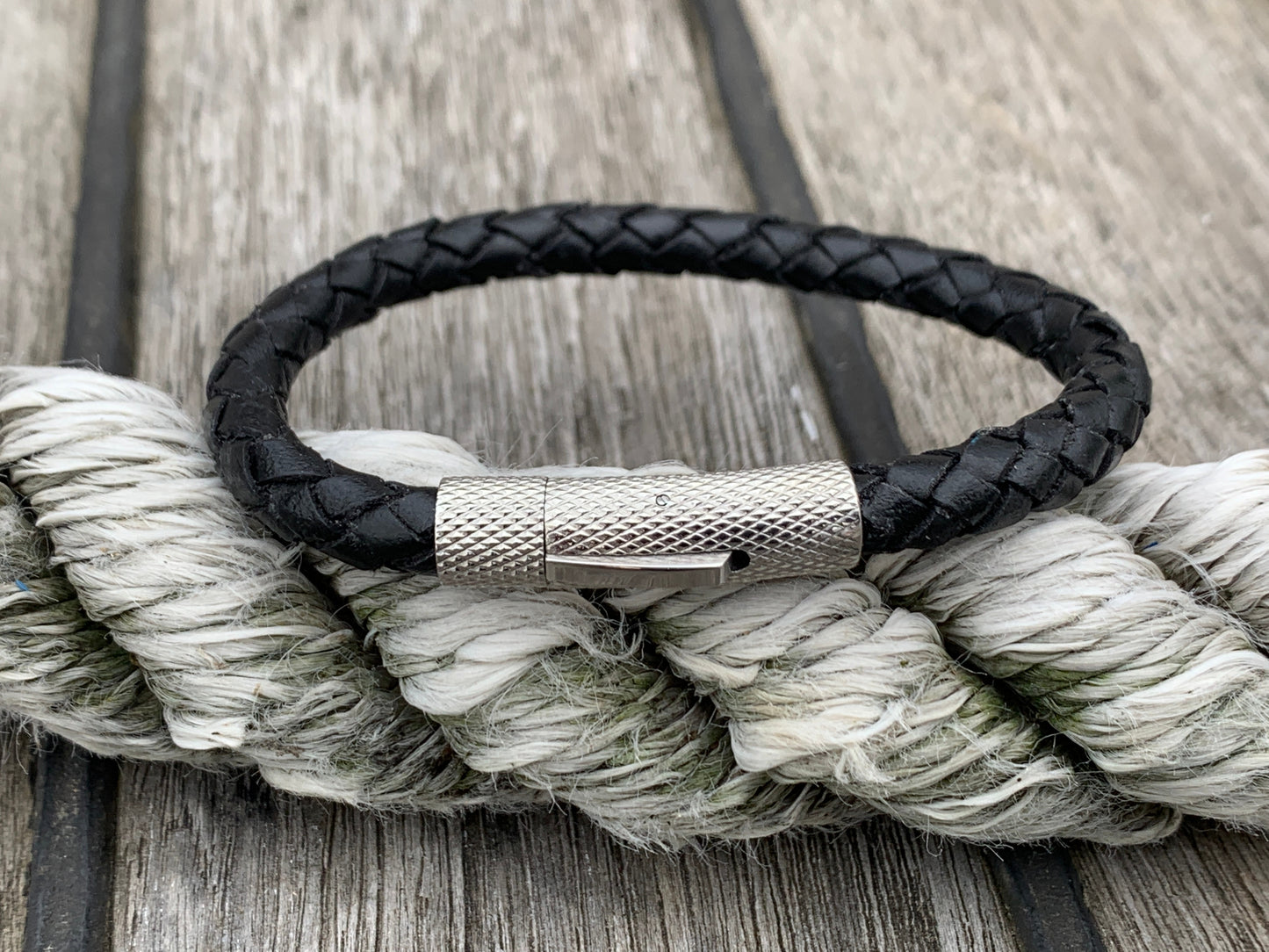 CLASSIC BRAIDED BRACELET