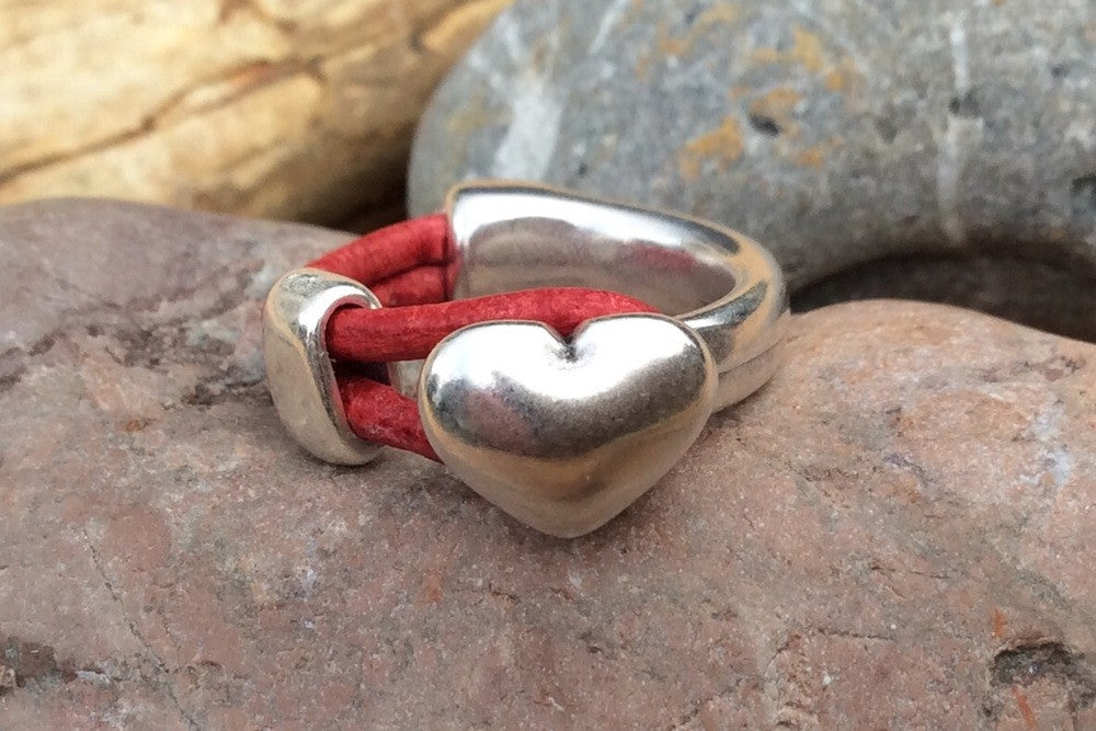 HEART RING