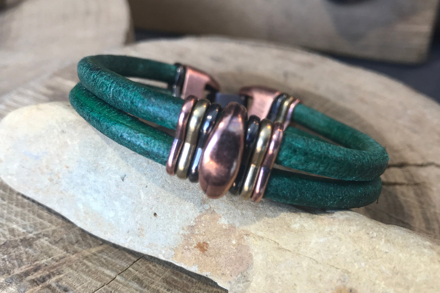 SALAMANDER (with Links)