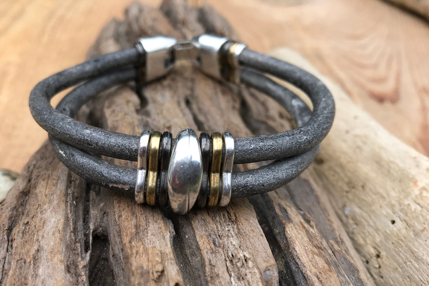 SALAMANDER (with Links)